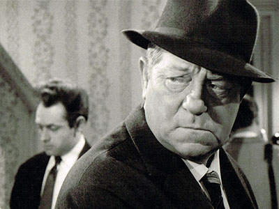 Jean Gabin dans MAIGRET VOIT ROUGE