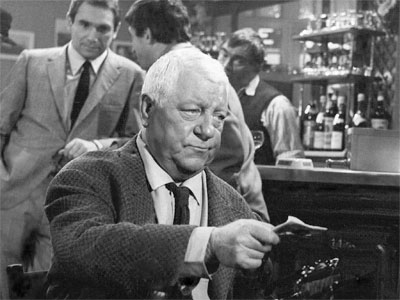 Robert Hossein et Jean Gabin dans LE TONNERRE DE DIEU réalisé par Denys de la Patellière